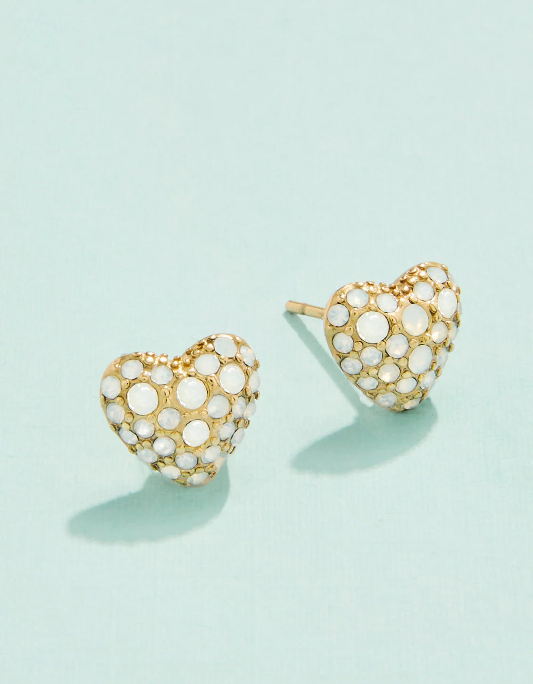 SP WHITE OPAL SPARKLING HEART STUD EARRINGS