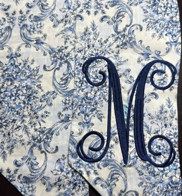 NAVY GRAND MILLENNIAL WREATH SASH