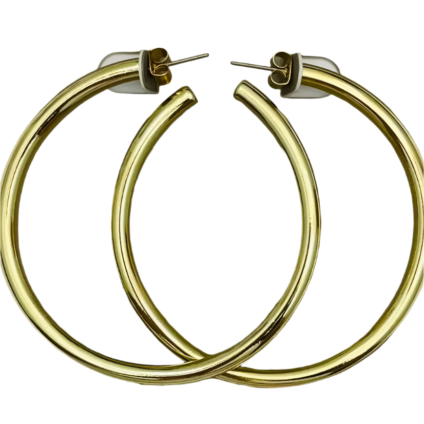 GOLD CLASSIC HOOP EARRINGS