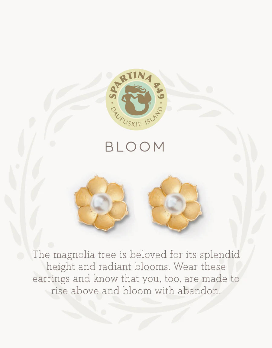 BLOOM/MAGNOLIA FLOWER SEA LA VIE EARRINGS