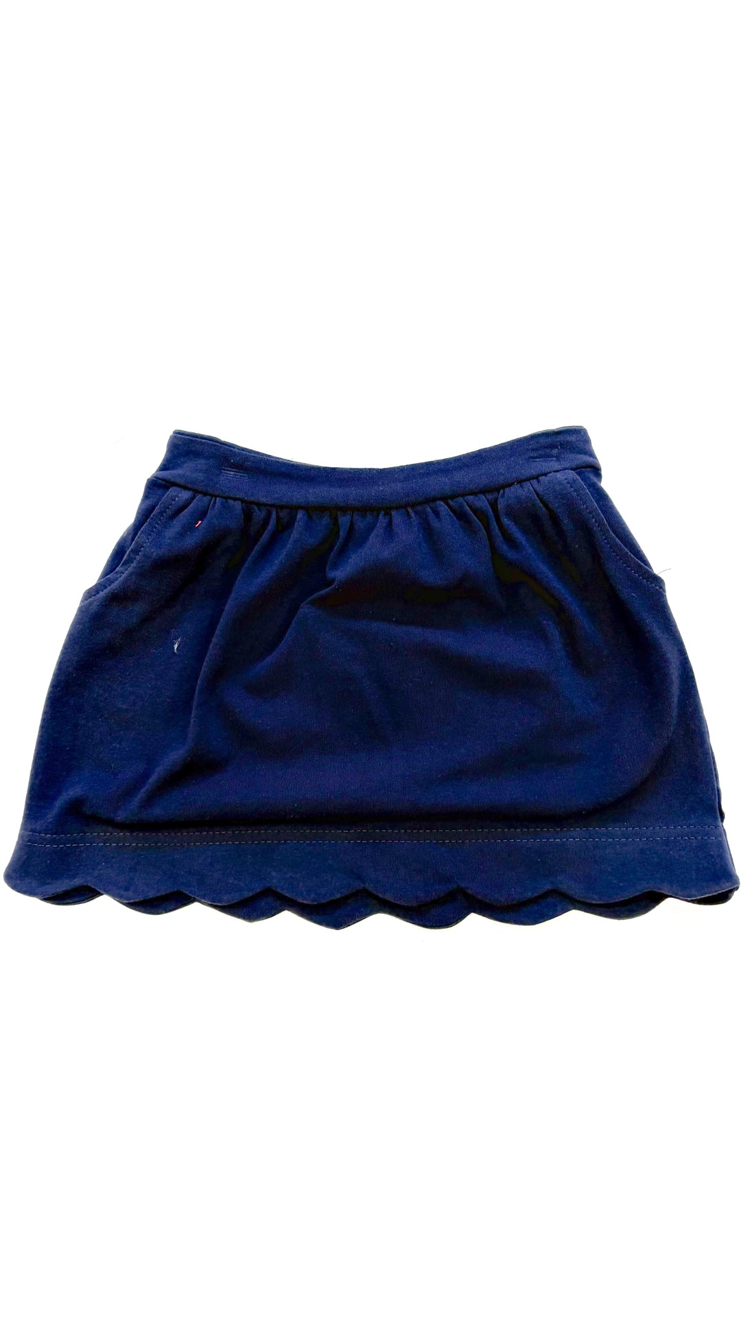 NAVY SCALLOPED EDGE KNIT SKIRT WITH POCKETS