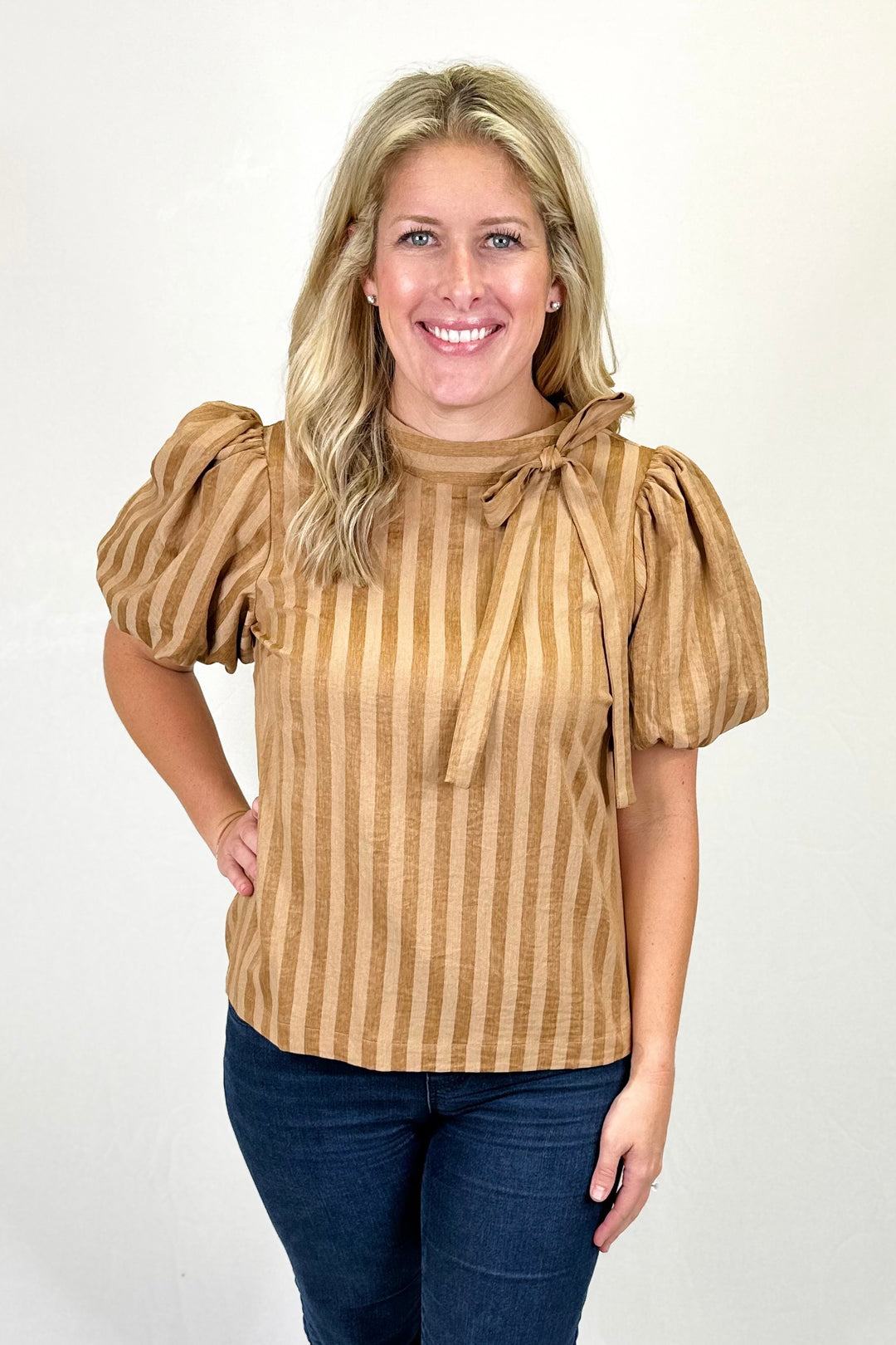 CAMEL STRIPE BOW NECK PUFF SLEEVE TOP