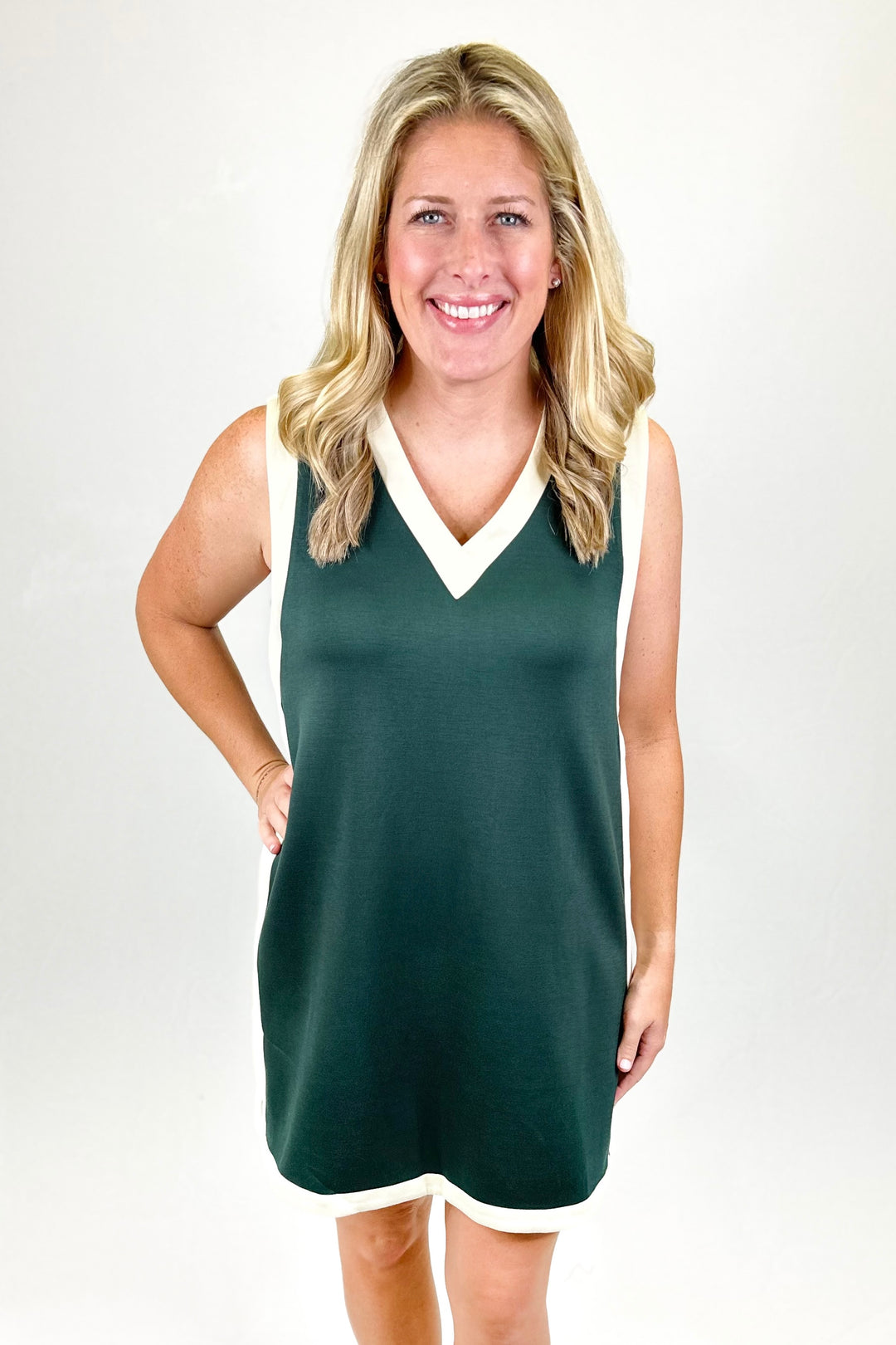 GREEN COLOR BLOCK VNECK SLEEVELESS DRESS