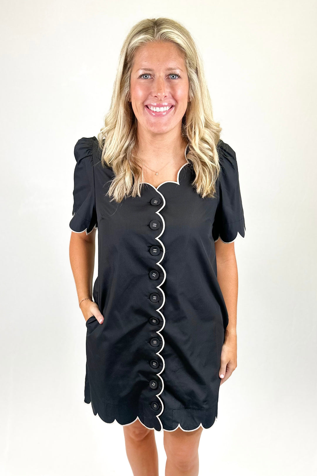 BLACK & WHITE SCALLOP EDGE BUTTON DRESS