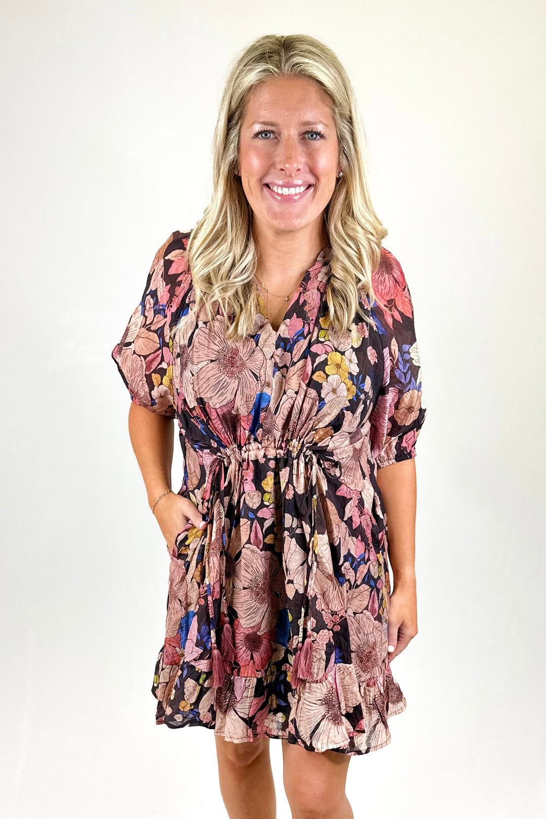 BLUSH & BROWN FLORAL TIE WAIST DRESS