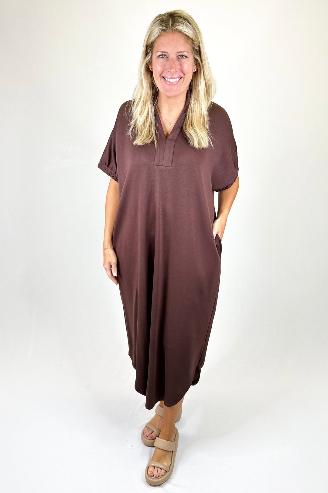 BROWN VNECK DOLMAN SLEEVE MIDI DRESS