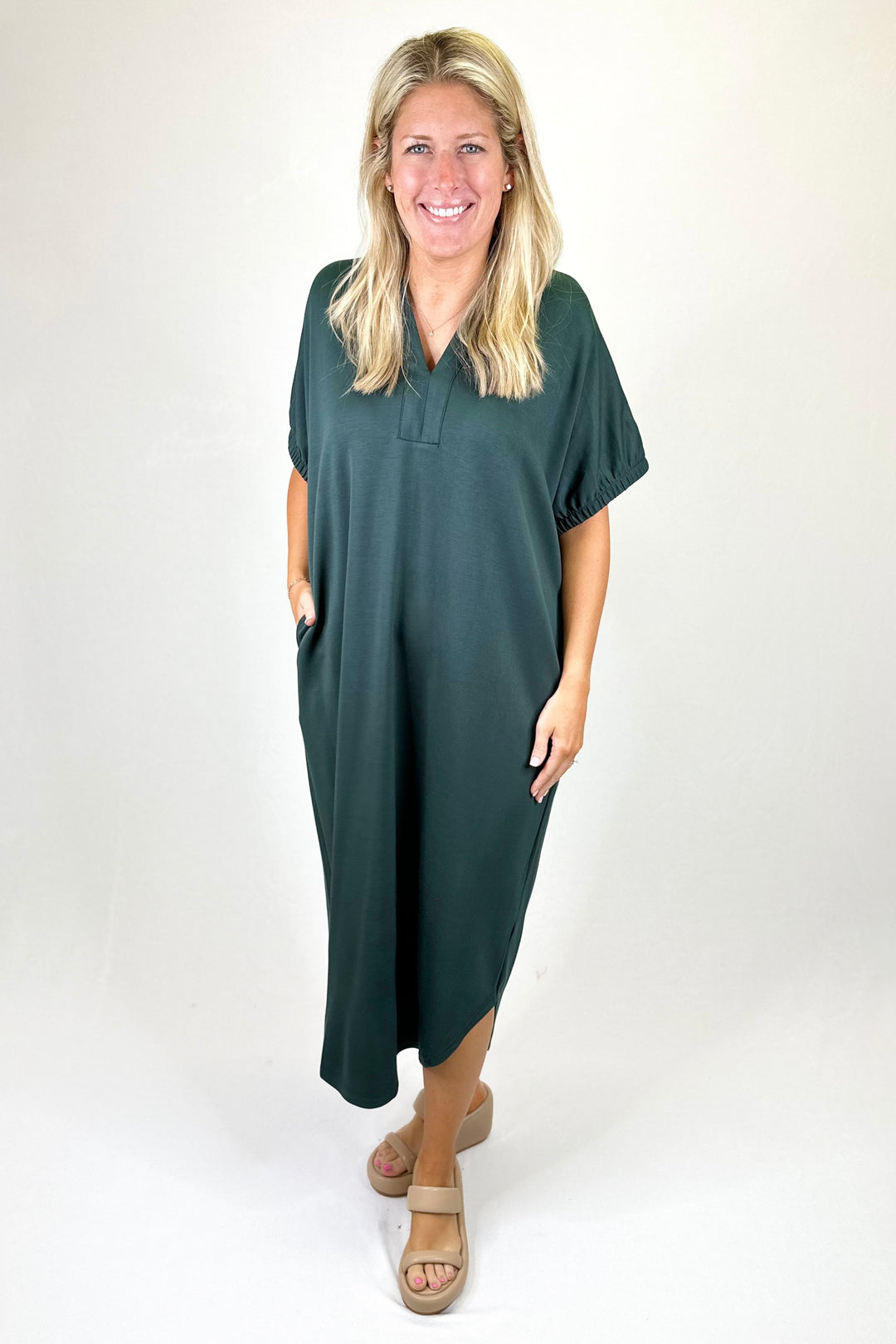 OLIVE VNECK DOLMAN SLEEVE MIDI DRESS