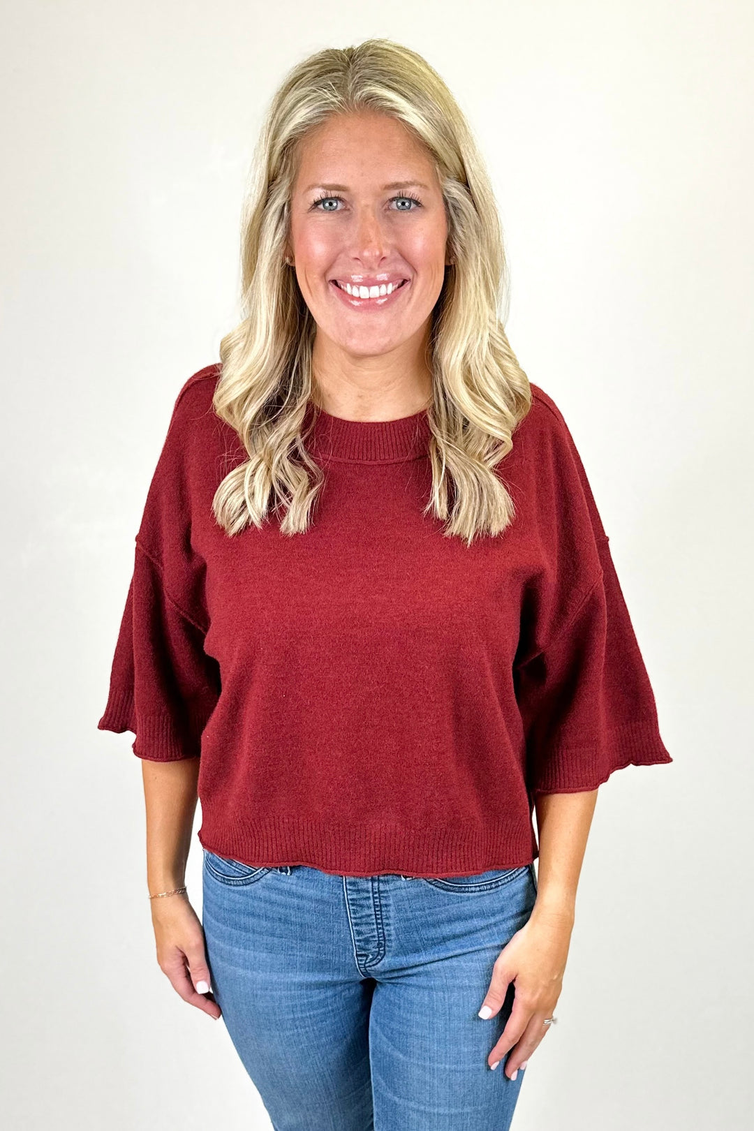 BURGUNDY 3/4 SLEEVE SWEATER