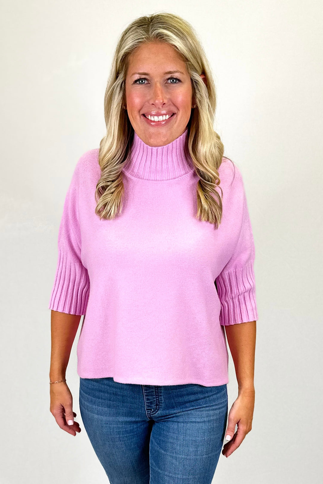 LIGHT PINK RIBBED EDGE SHORT SLEEVE SWEATER