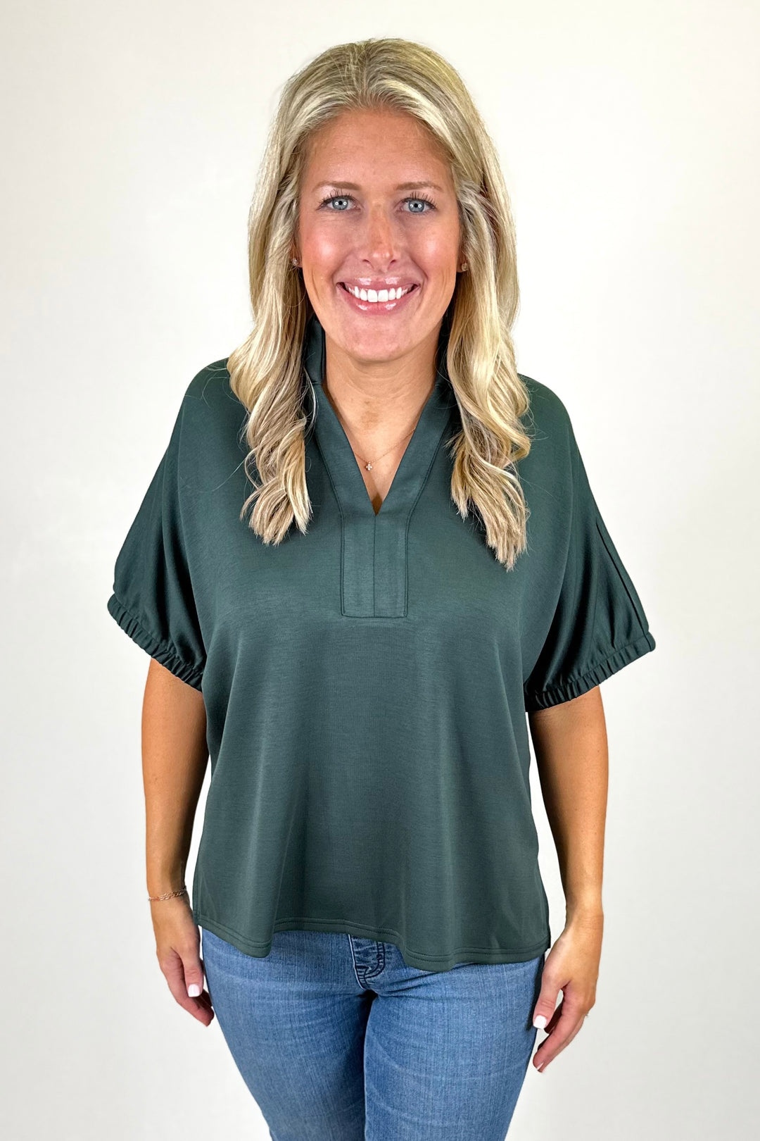 GREEN VNECK DOLMAN SLEEVE TOP