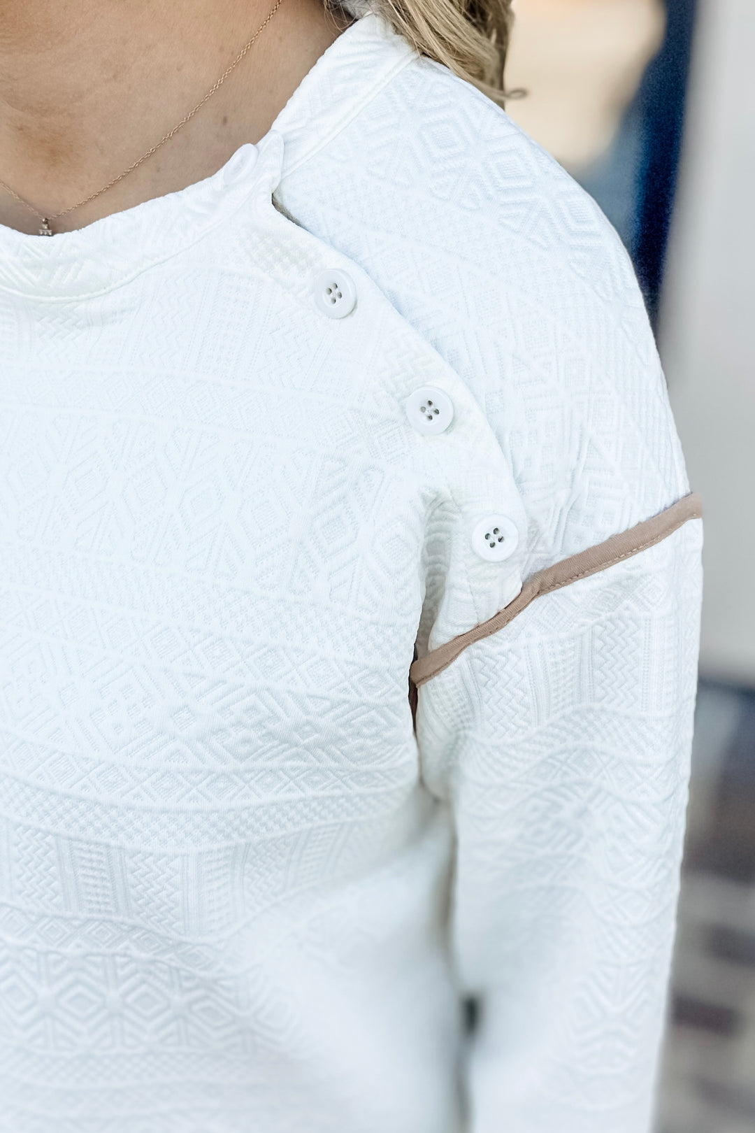 IVORY TEXTURED BUTTON DETAIL TOP