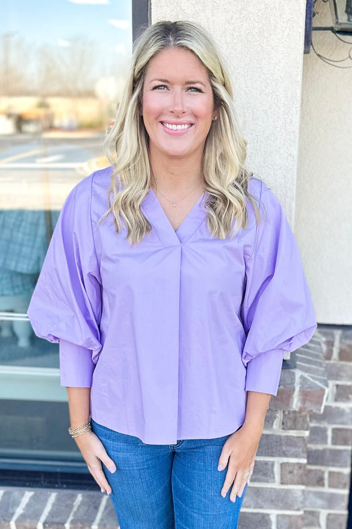 LAVENDER VNECK 3/4 SLEEVE TOP