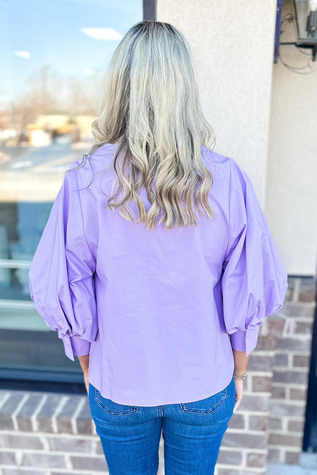 LAVENDER VNECK 3/4 SLEEVE TOP