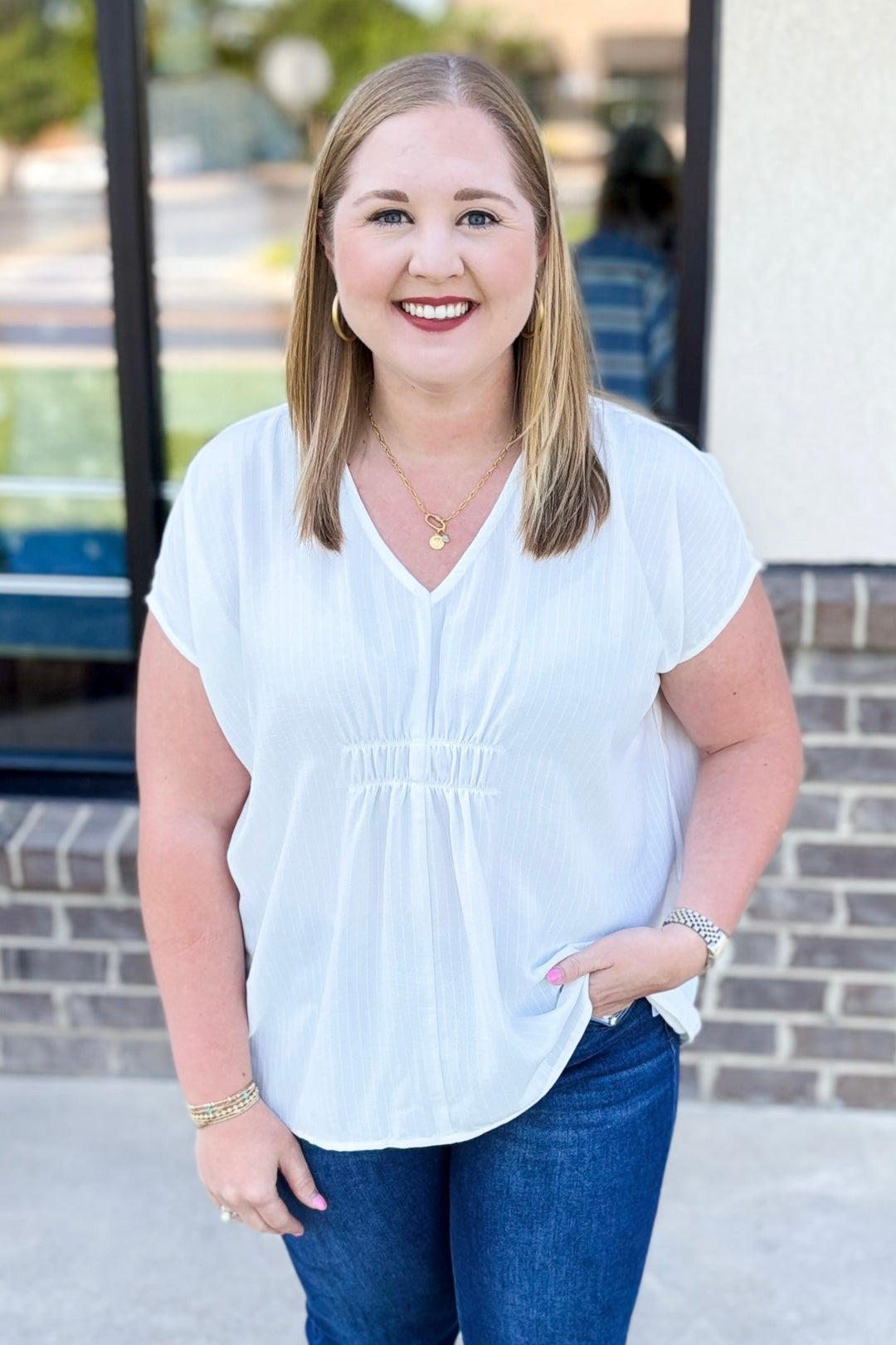 WHITE VNECK BOXY TOP