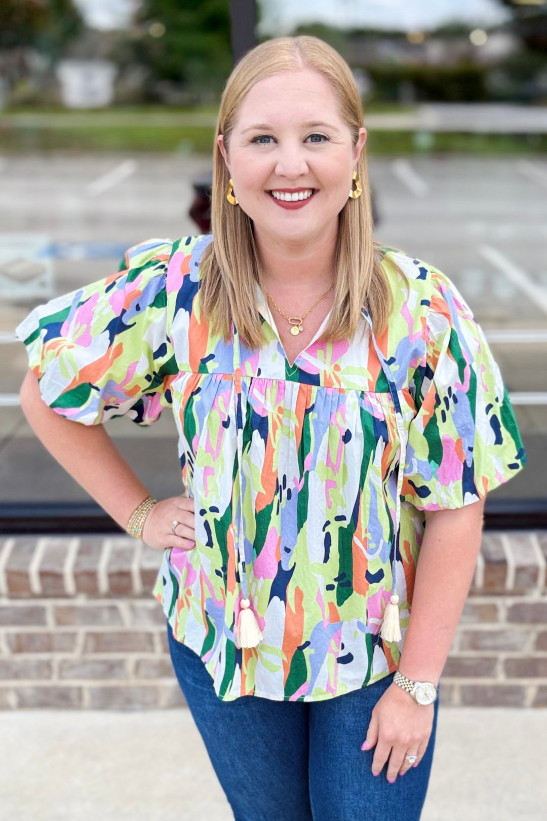 MULTI COLOR ABSTRACT PUFF SLEEVE TIE FRONT TOP