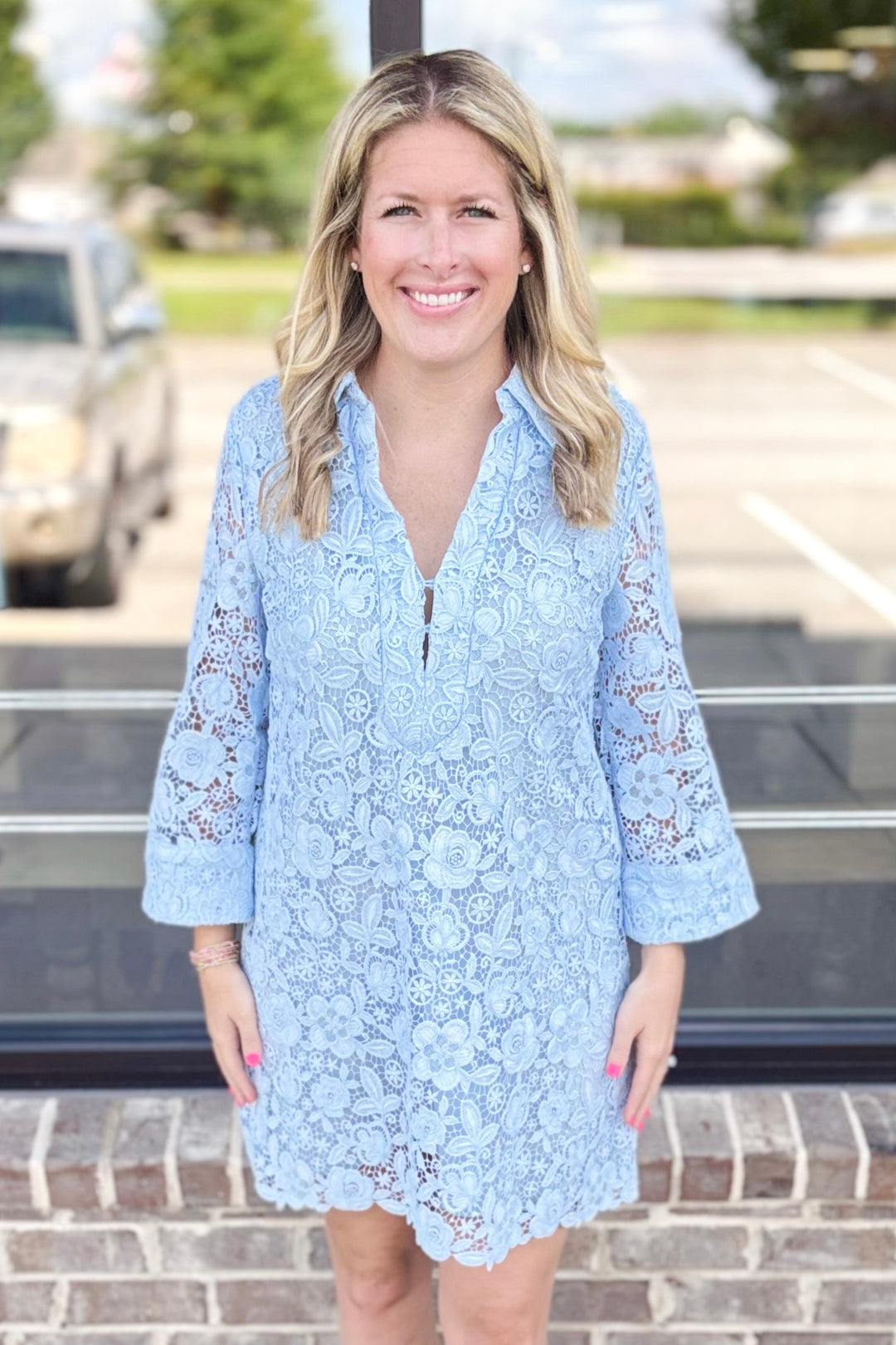 LIGHT BLUE LACE COLLARED SHIFT DRESS