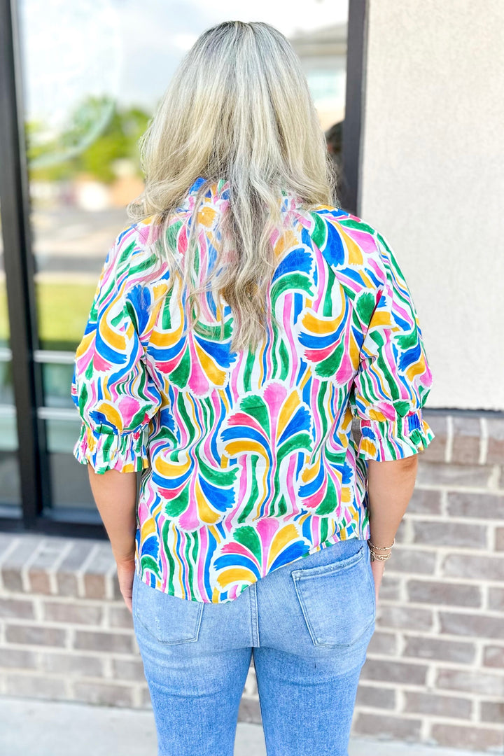 WHITE MULTI COLOR PRINT SMOCKED CUFF VNECK TOP