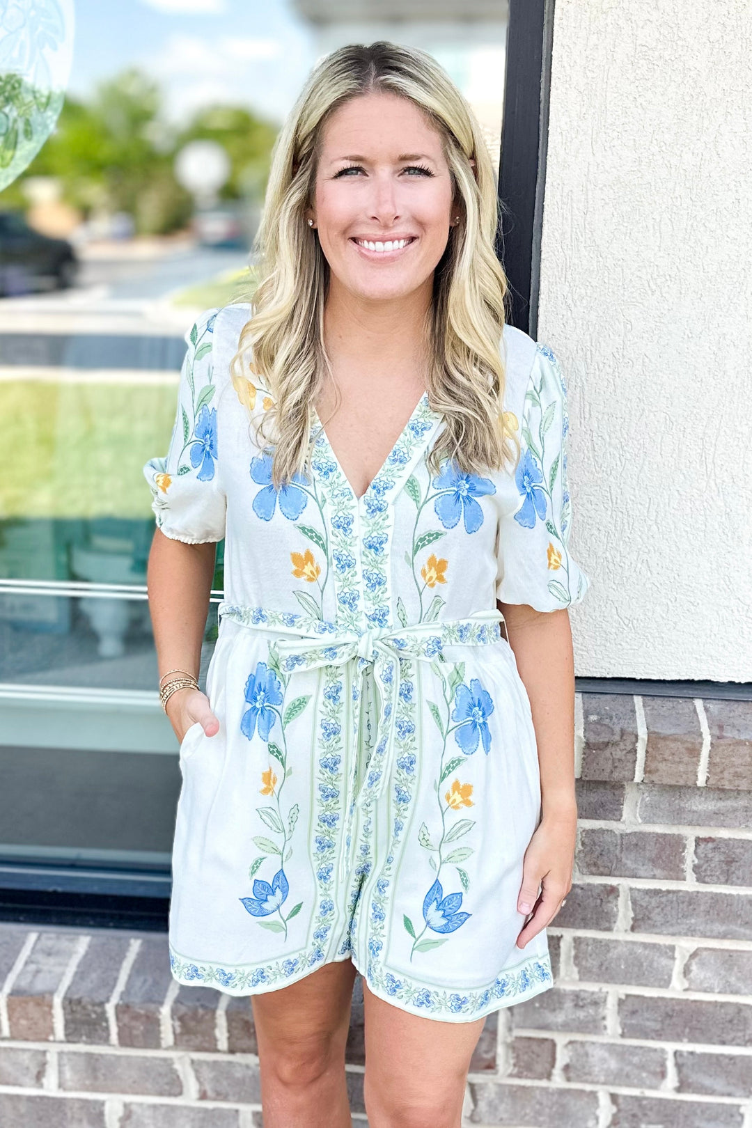 WHITE & BLUE FLORAL TIE WAIST ROMPER