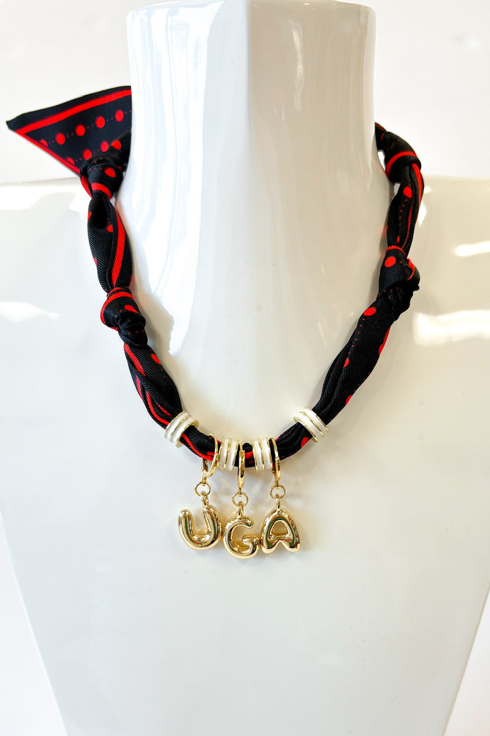 BLACK & RED UGA SCARF NECKLACE