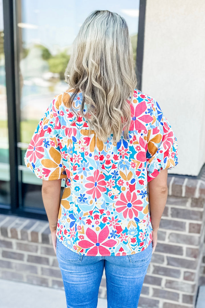 WHITE MULTI FLORAL SPLIT NECK BUBBLE SLEEVE TOP