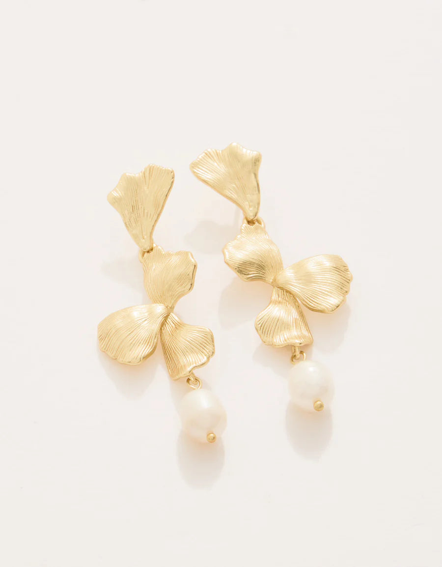 PEARL GINKO LEAF DANGLE EARRINGS