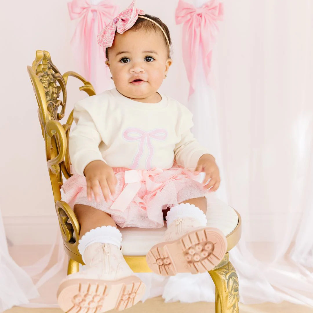 COQUETTE BOW PATCH LONG SLEEVE BUBBLE