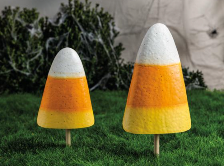 CANDY CORN YARD STAKE SET
