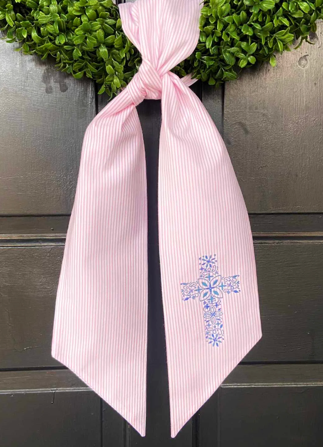 CUSTOM MONOGRAM SEERSUCKER WREATH SASH