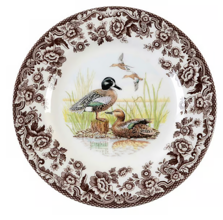SPECIAL EDITION WOODLAND DINNER PLATES