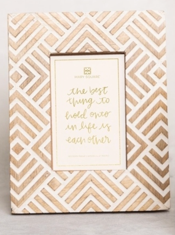 NATURAL GEOMETRIC FRAME