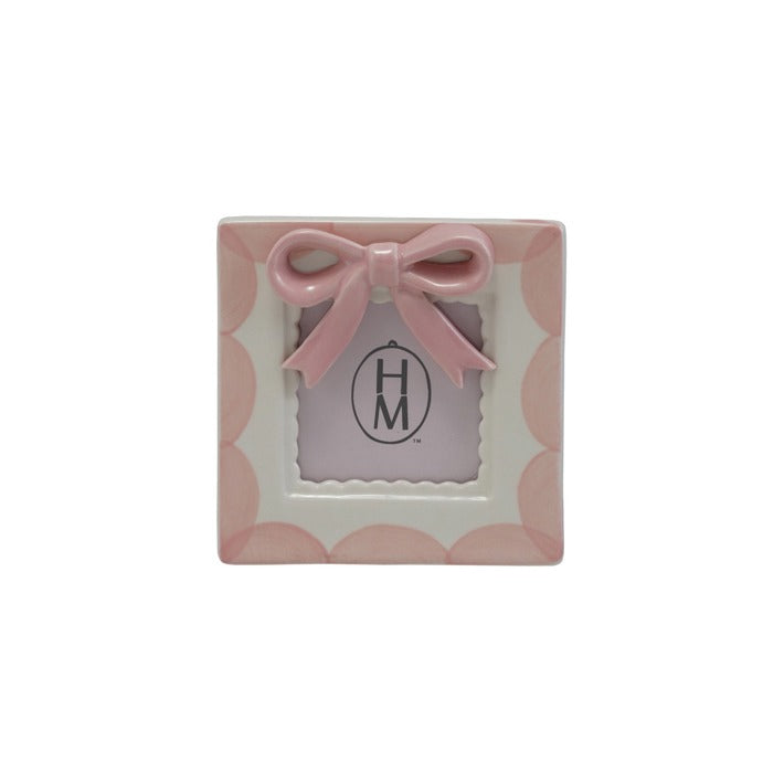 PINK BOW SCALLOP FRAME