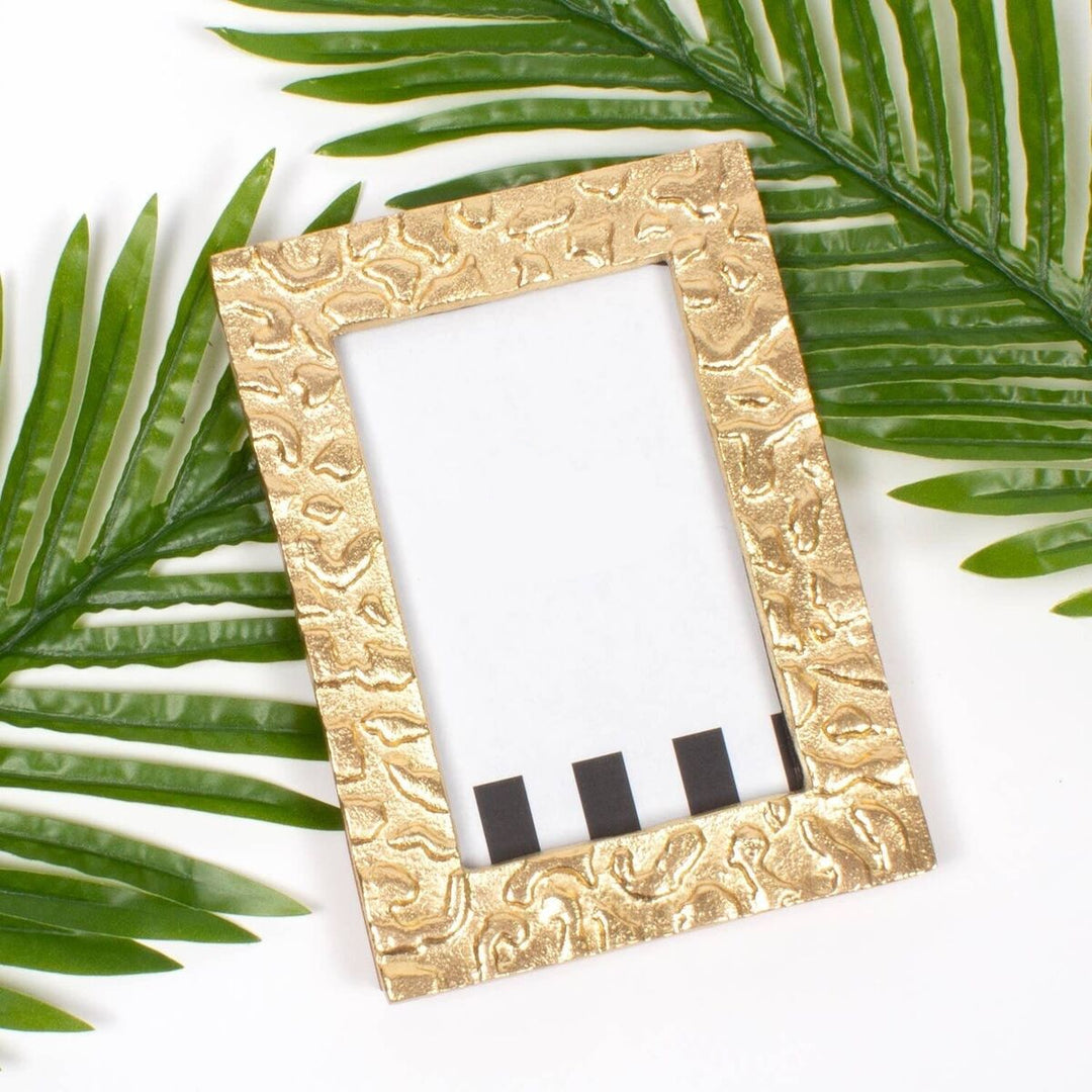 GOLD LEOPARD PICTURE FRAME