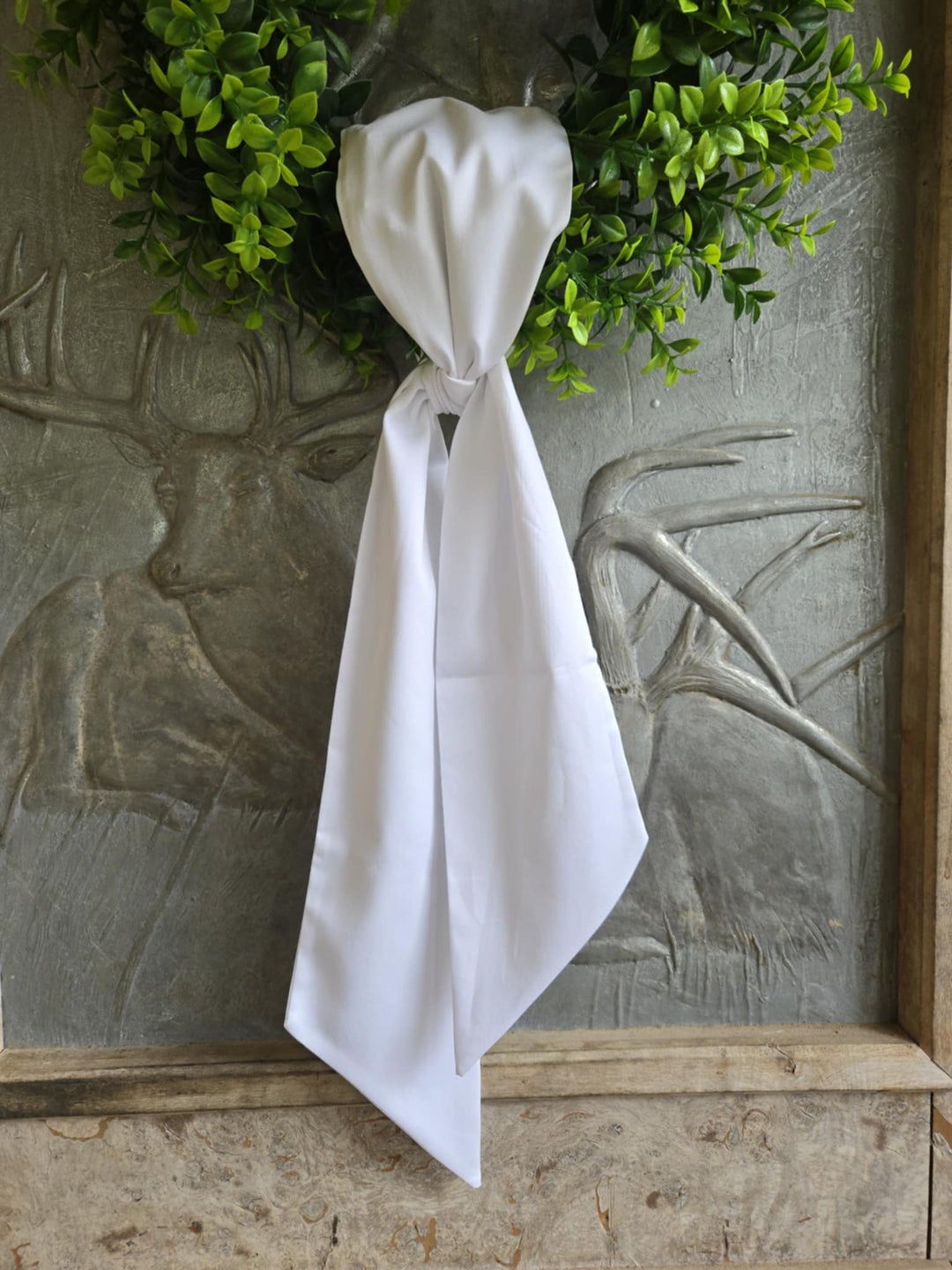 IVORY WREATH SASH