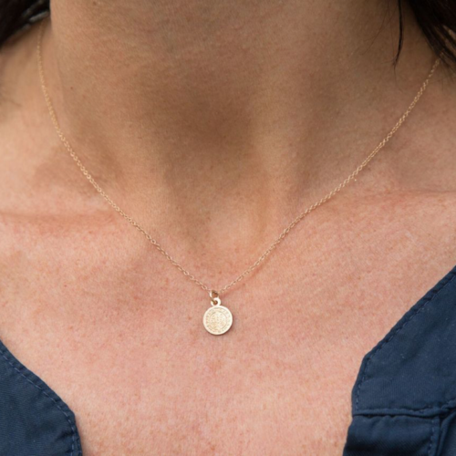 16" NECKLACE GOLD, BLESSING SMALL GOLD CHARM