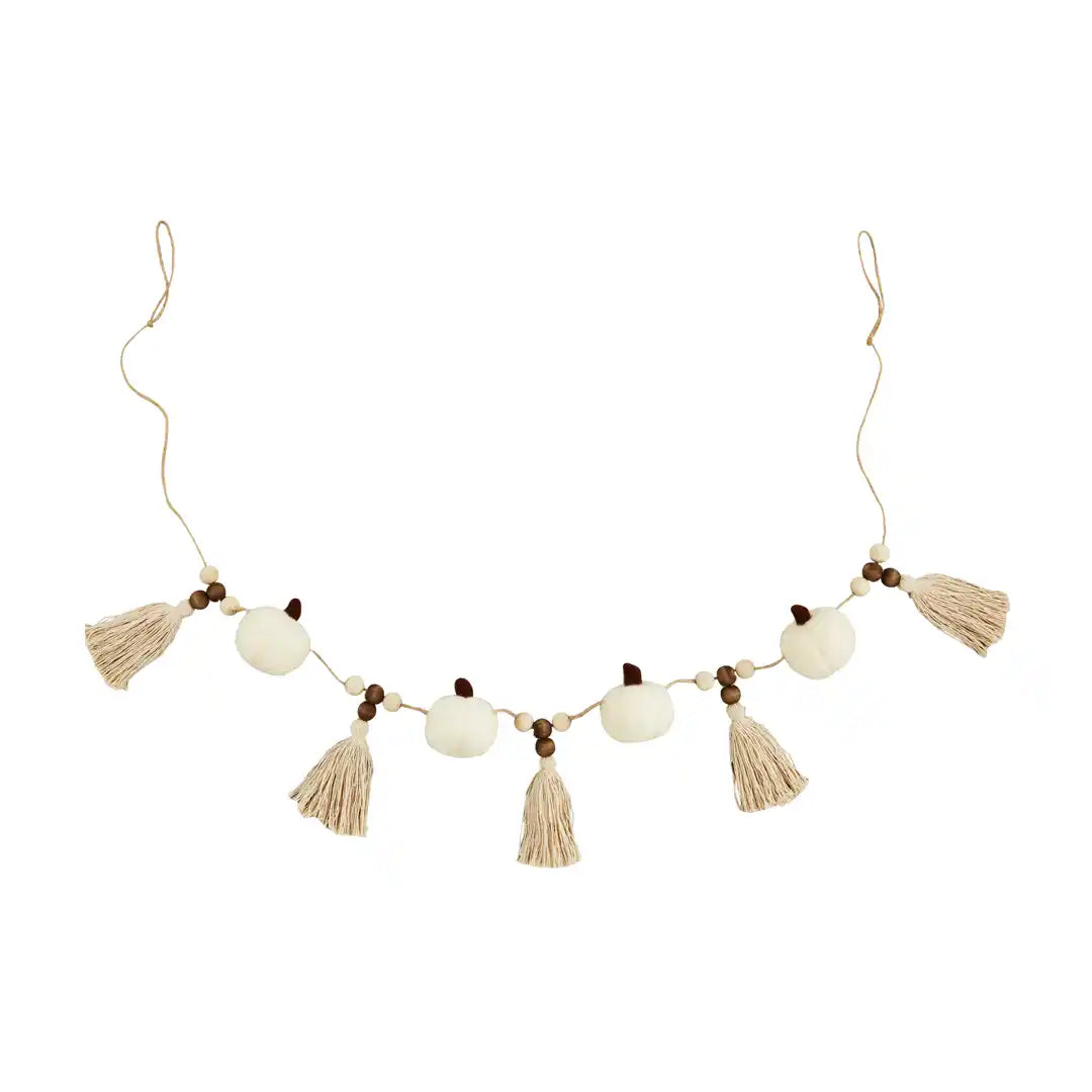 PUMPKIN TASSEL GARLAND