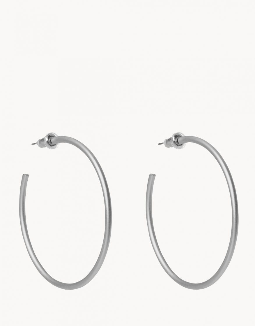 SILVER FINE LINE HOOP EARRINGS
