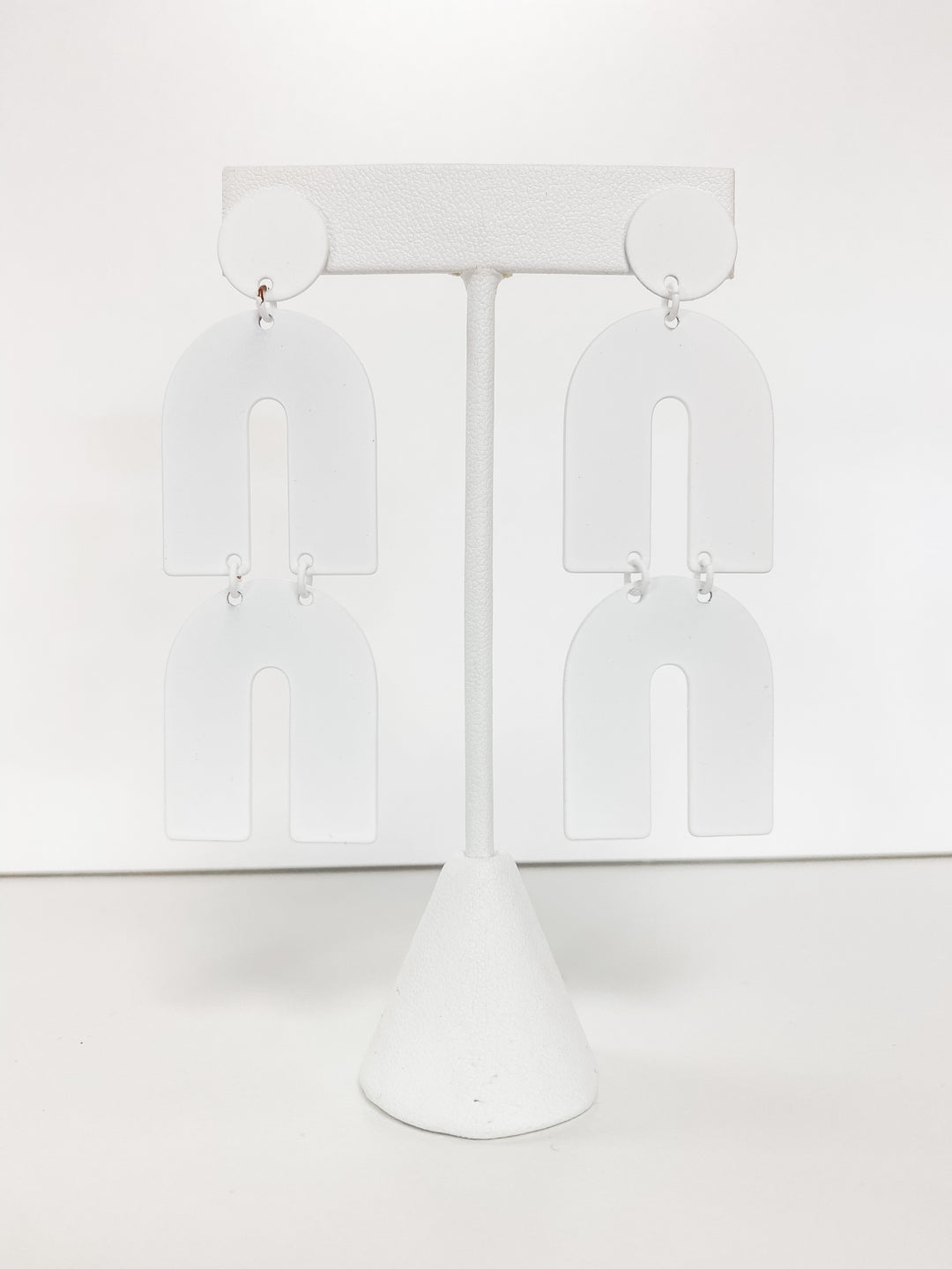WHITE DOUBLE ARCH EARRINGS