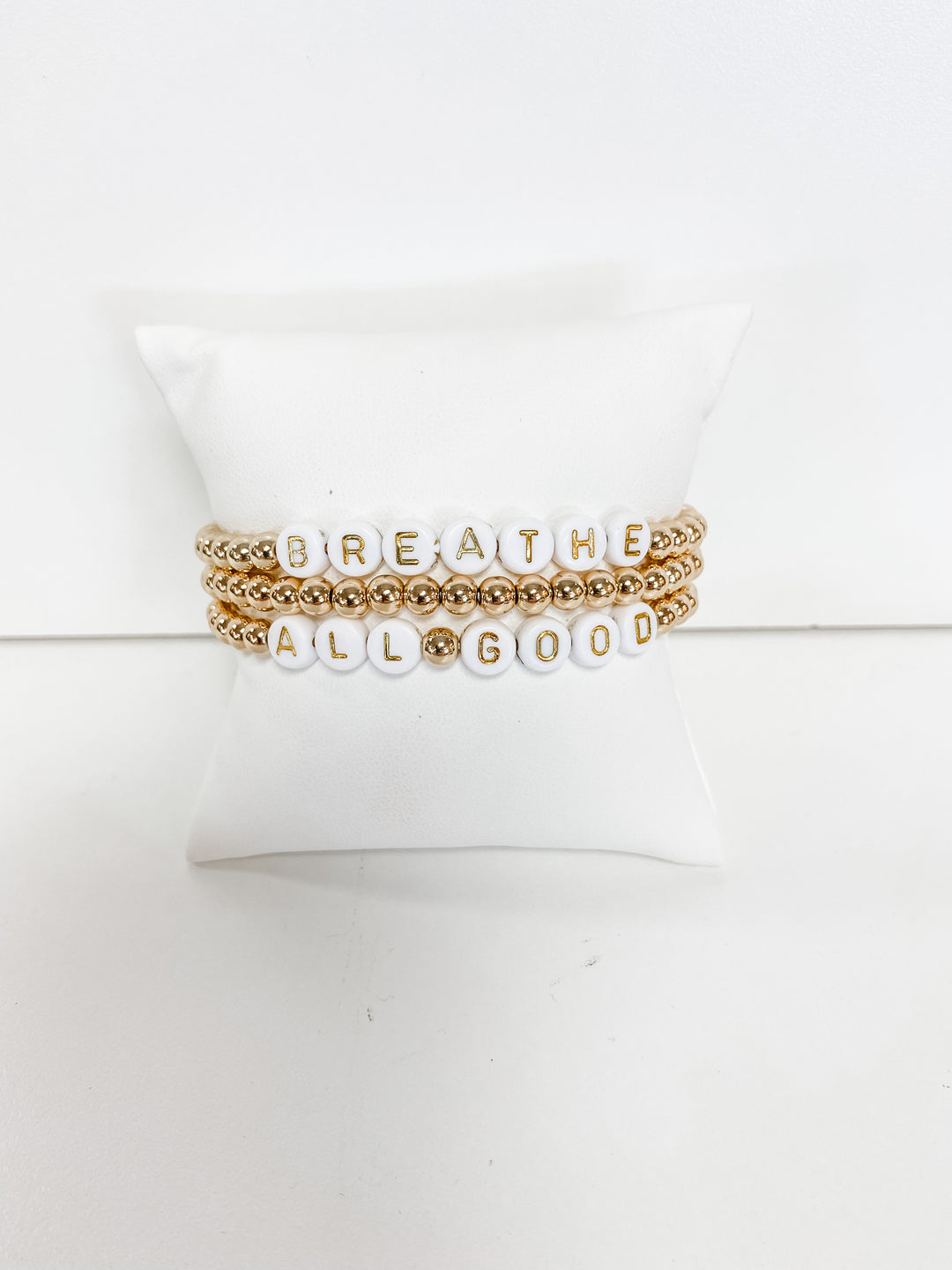 ALL GOOD & BREATHE GOLD BEADED BRACELET