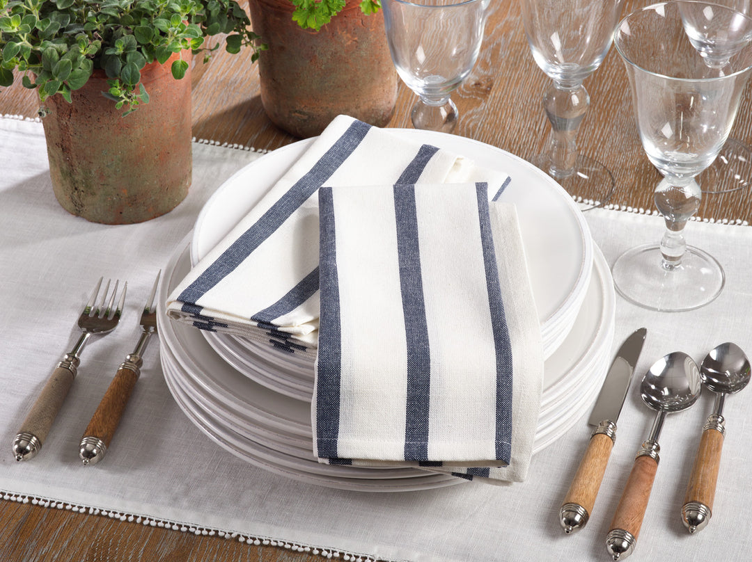 STRIPED DESIGN NAPKIN