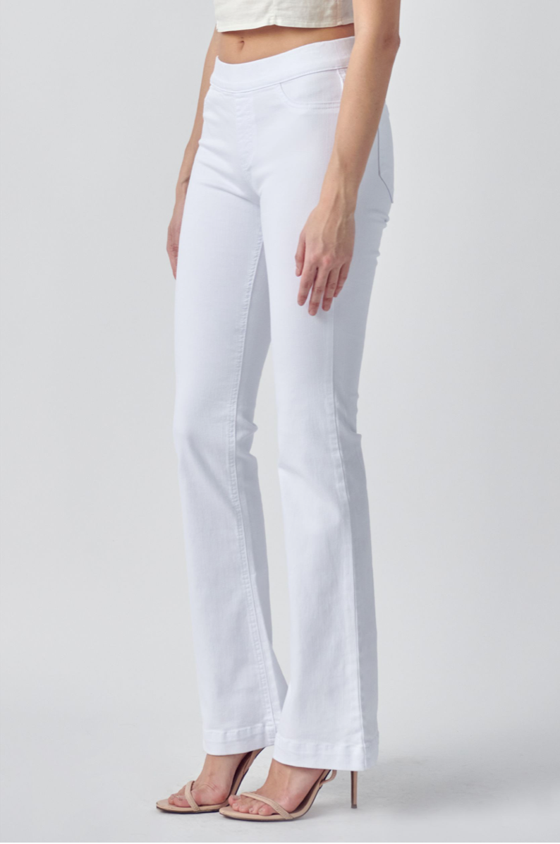 WHITE DENIM MID RISE FLARE JEGGING