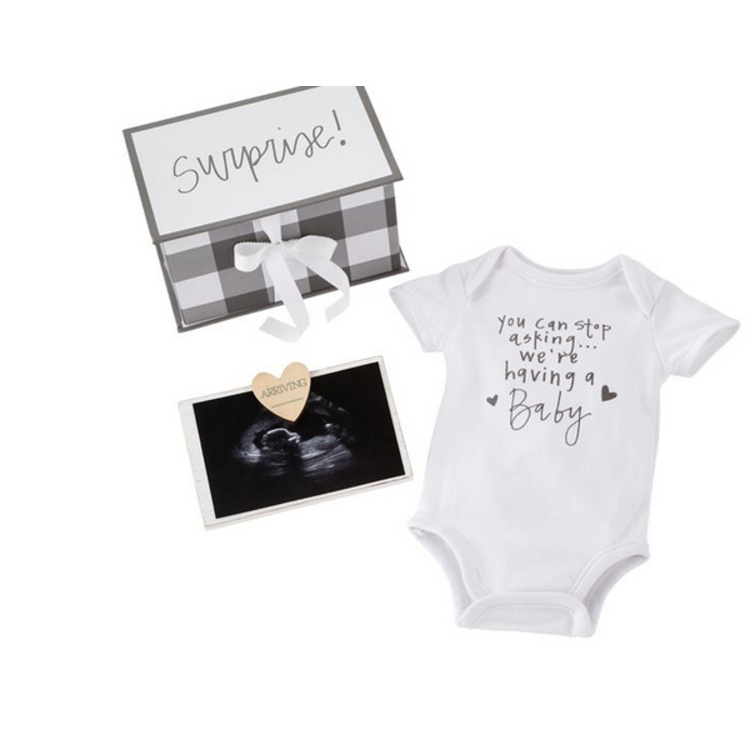 BABY ANNOUNCEMENT GIFT SET