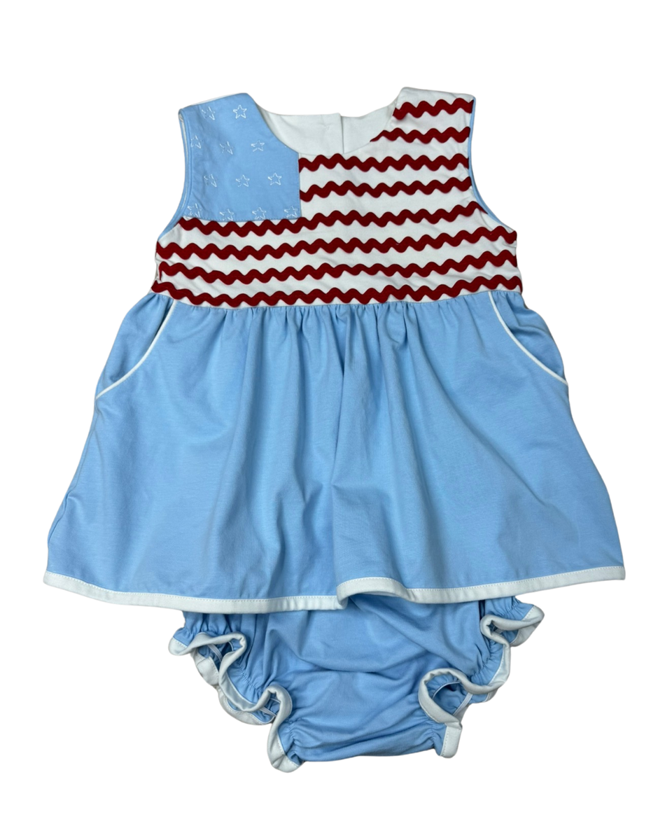 BLUE BLOOMER SET WITH AMERICAN FLAG ON TOP