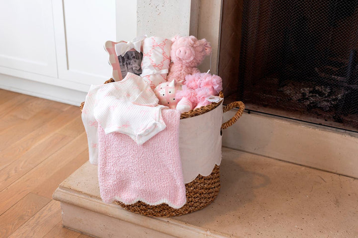PINK SCALLOP CHENILLE BLANKET