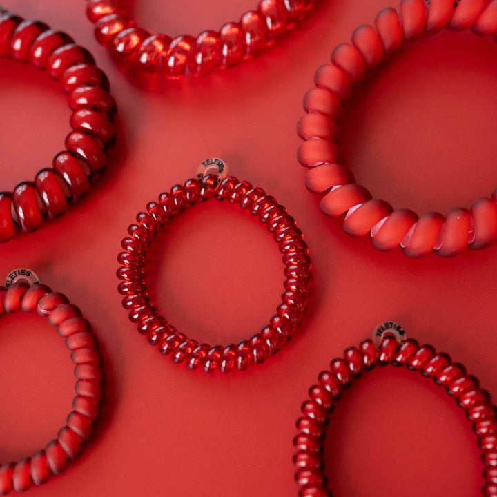 RED CARPET READY SPIRAL HAIR COILS