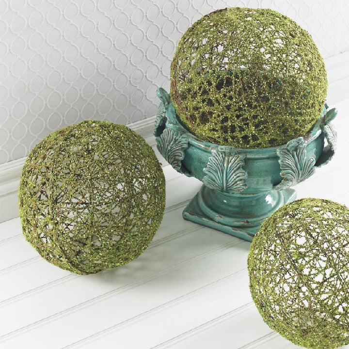 GREEN MOSSY WIRE BALL ORNAMENT