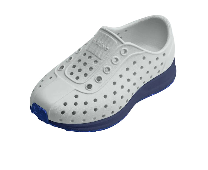 grey shoe with navy on white background