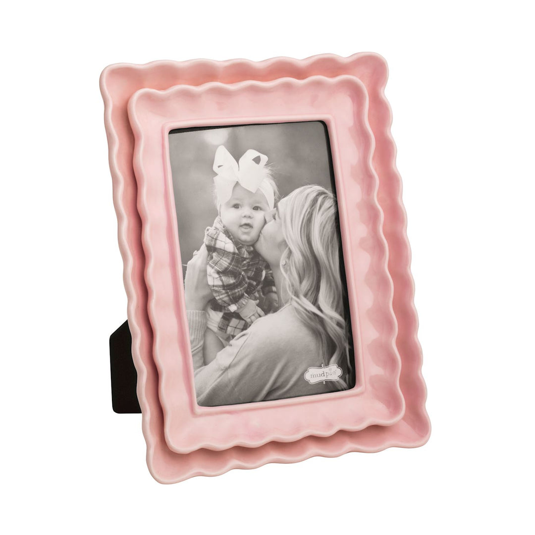 Pink ceramic scalloped rectangle picture frame