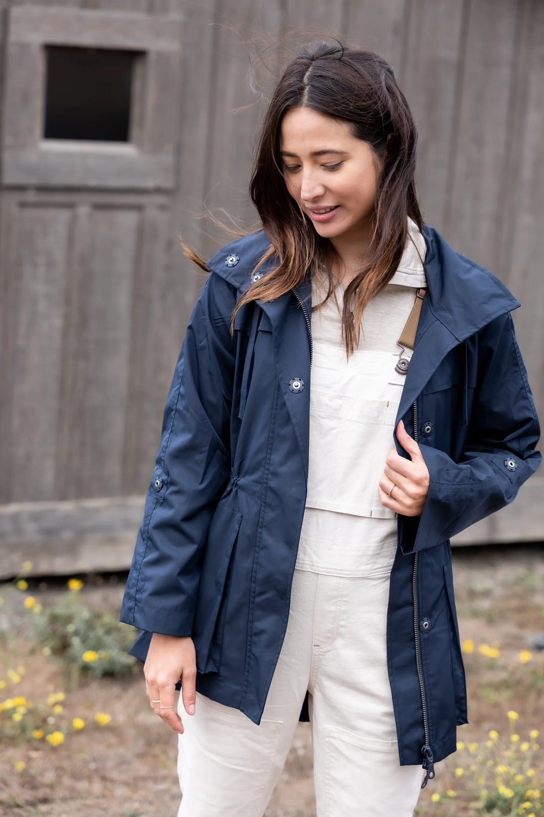 ANORAK: MIDNIGHT NAVY RAIN COAT