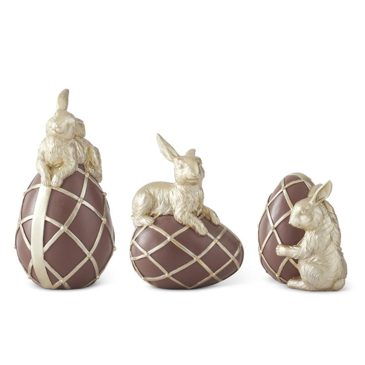 CHOCOLATE & GOLD EASTER EGG WITH GOLD BUNNY