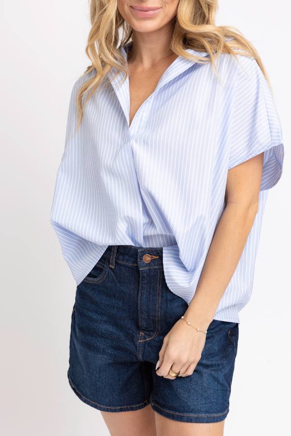 KARLIE: BLUE STRIPE CLASSIC VNECK COLLAR TOP
